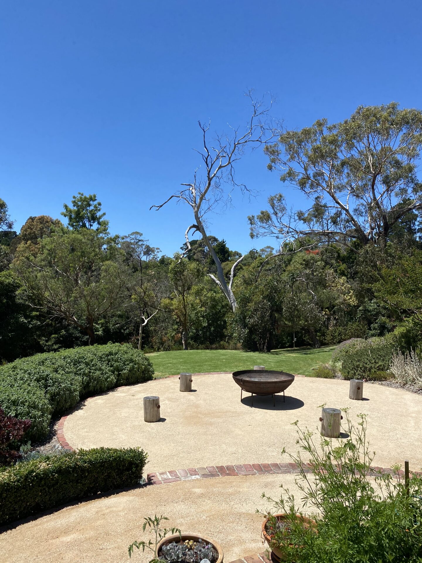 Mount Eliza Fire pit and Crushed rock